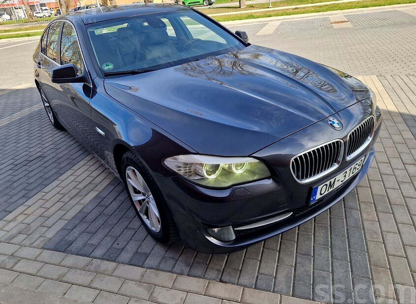 BMW 528 — foto 2