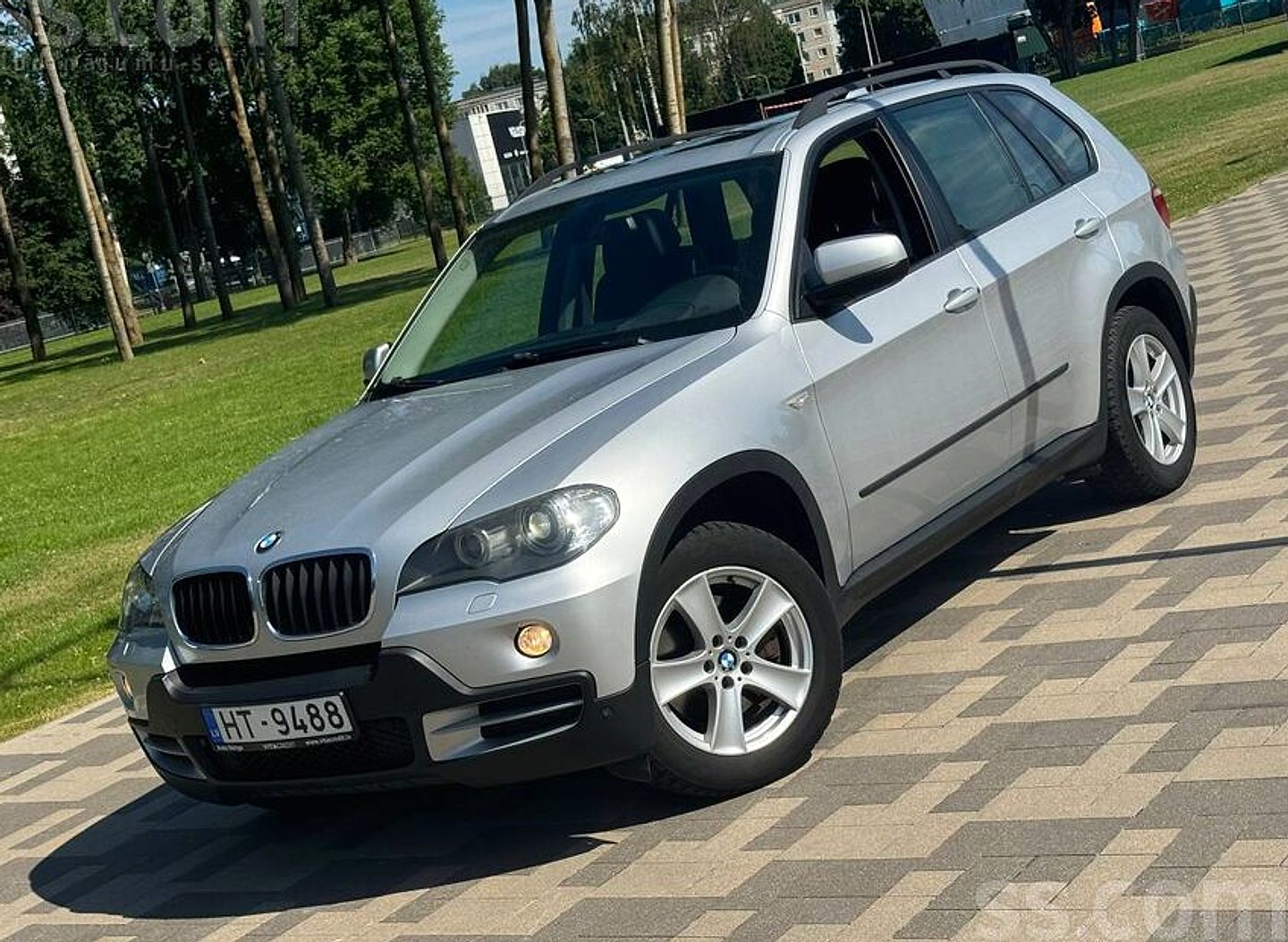 BMW X5 — foto 3