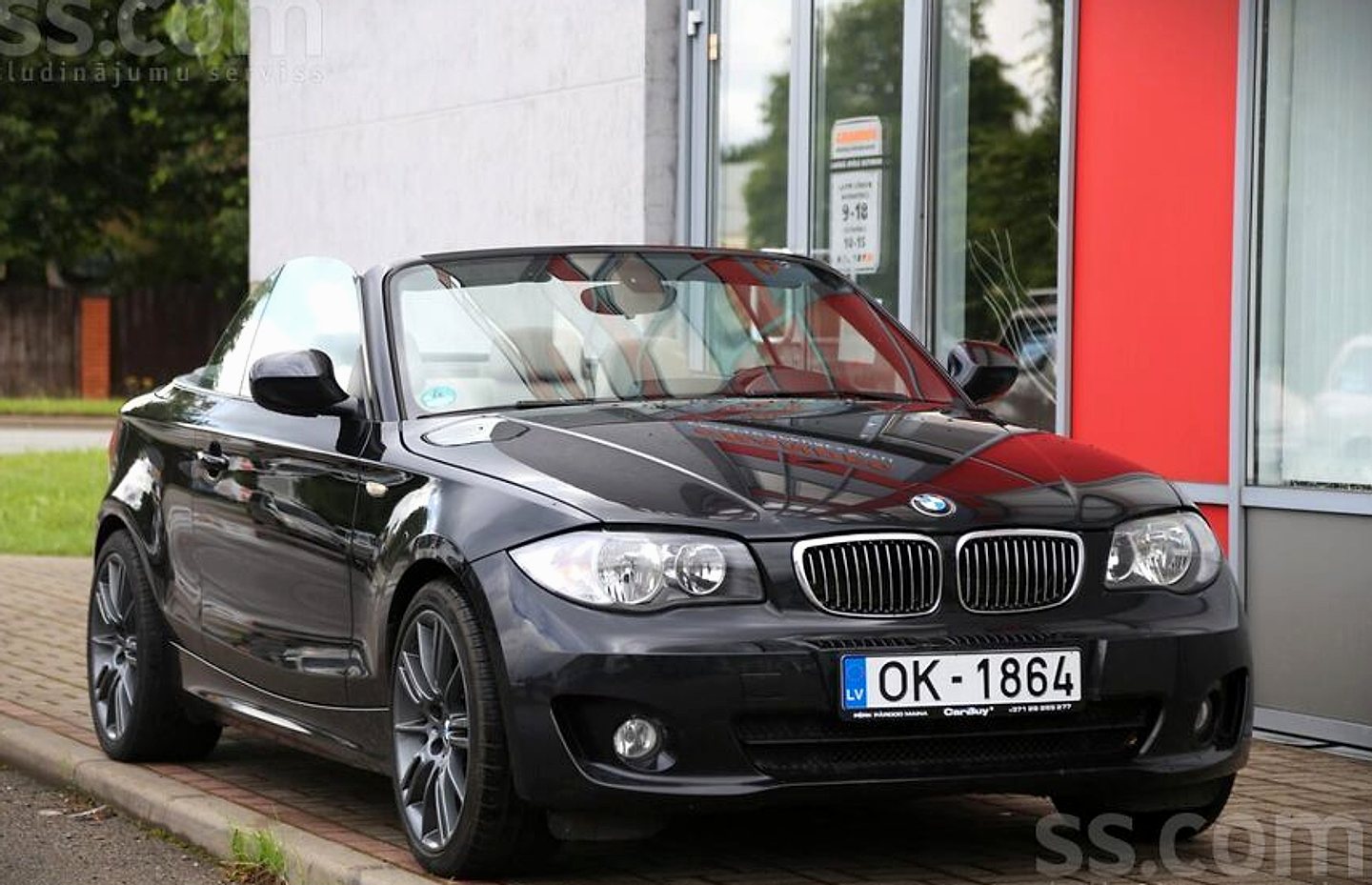 BMW 118 — foto 4