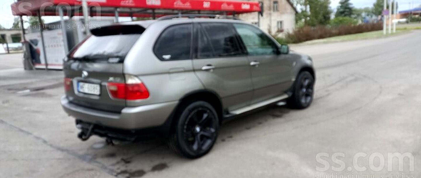BMW X5 — foto 4