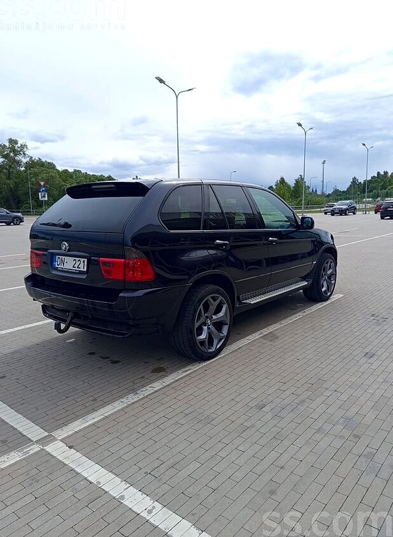 BMW X5 — foto 5