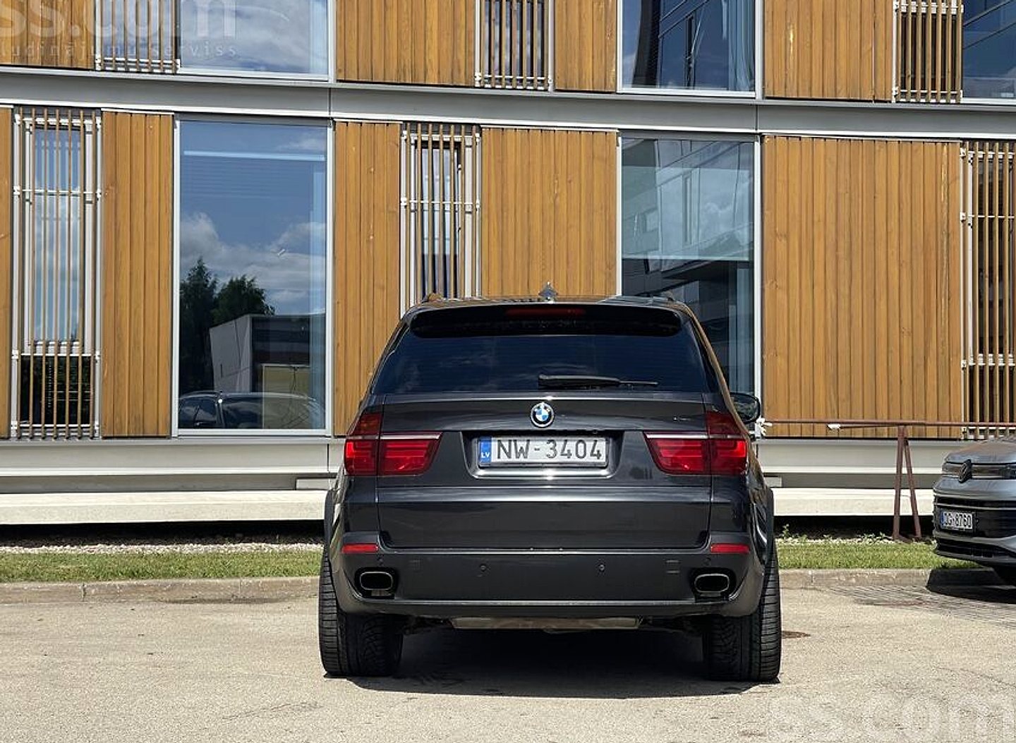 BMW X5 — foto 4