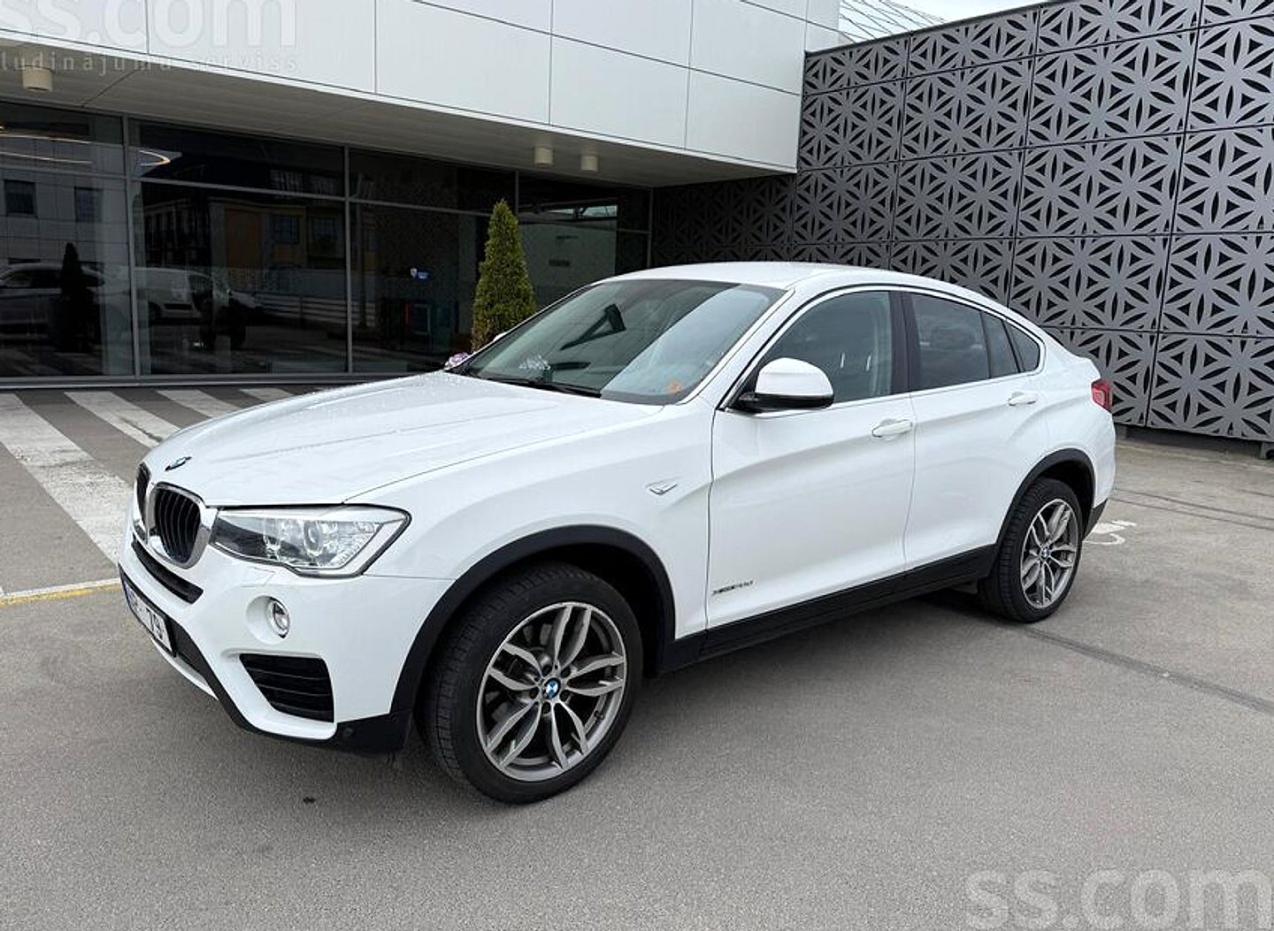 BMW X4, 2016. gads