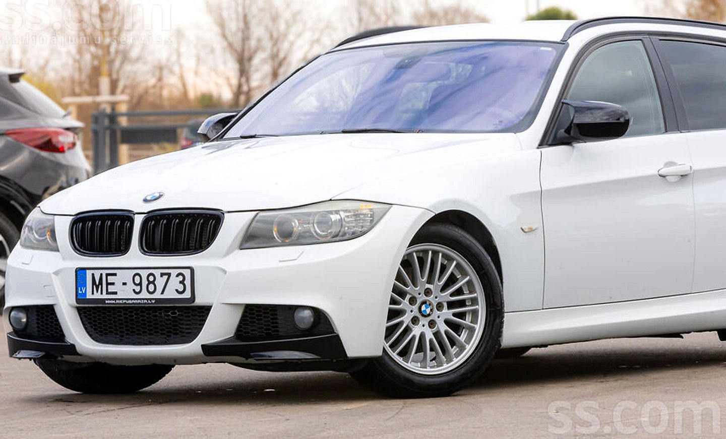 BMW 320 — foto 2