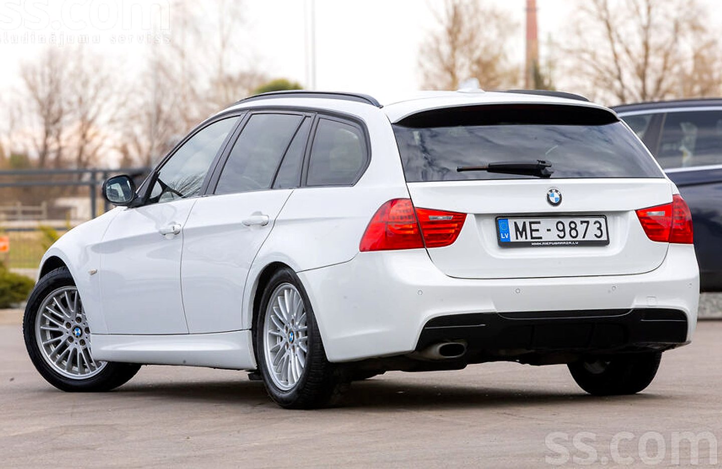 BMW 320 — foto 5