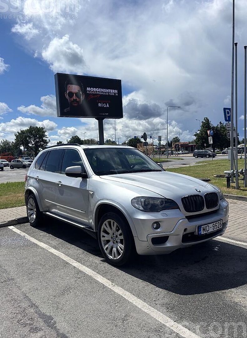 BMW X5 — foto 4