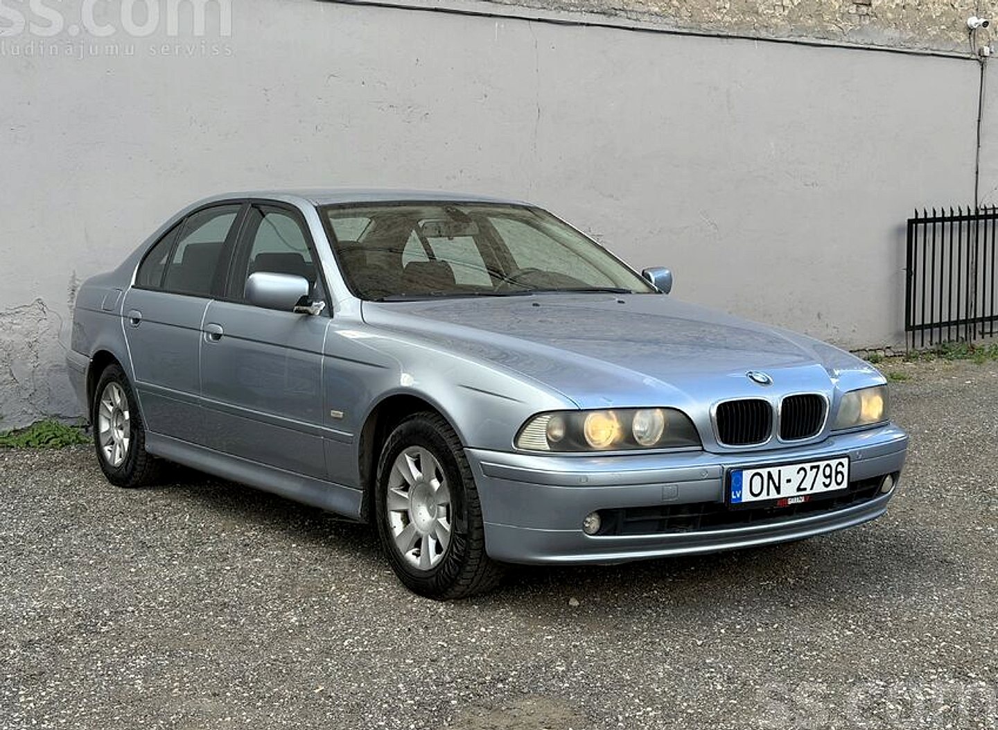BMW 525 — foto 2