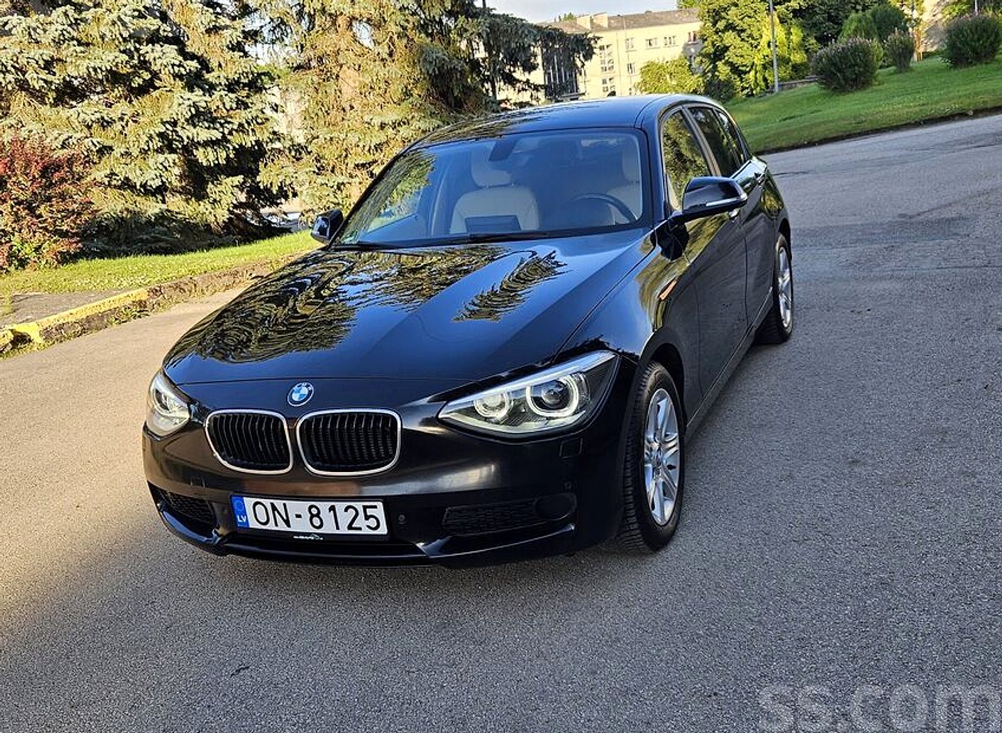 BMW 118 — foto 2