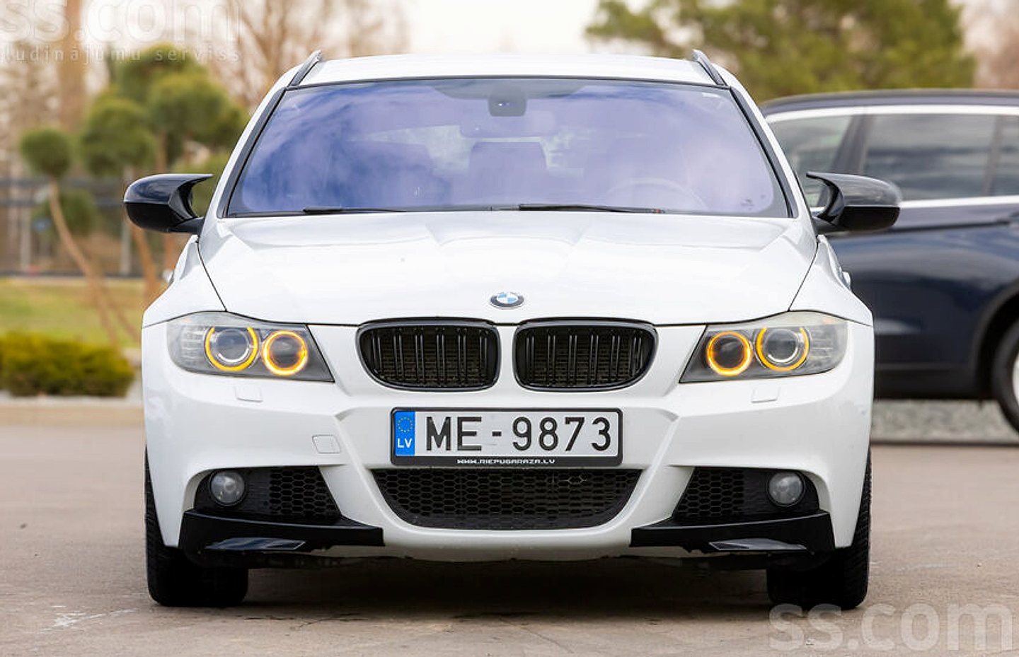 BMW 320 — foto 3